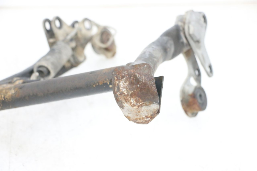 photo de CAVALLETTO CENTRALE YAMAHA FJR ABS 1300 (2006 - 2012) - Dettagli dei punti di fissaggio