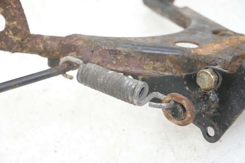 photo de CAVALLETTO CENTRALE PEUGEOT SPEEDFIGHT 2 LC 50 (2000 - 2009)