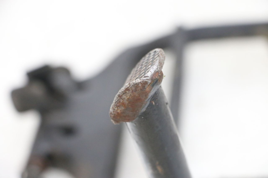 photo de CAVALLETTO CENTRALE YAMAHA XMAX X-MAX 125 (2006 - 2009) - Zoom sullo stato d'uso