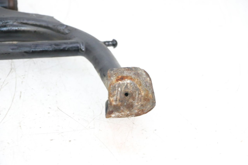 photo de CAVALLETTO CENTRALE YAMAHA XMAX X-MAX 125 (2006 - 2009) - Primo piano tecnico