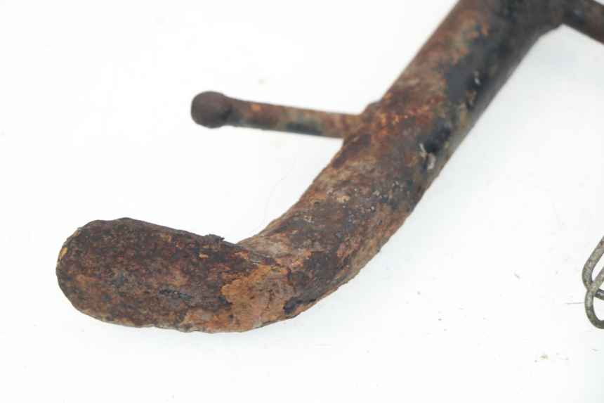 photo de Cavalletto laterale SUZUKI GN 125 (1997 - 2000)