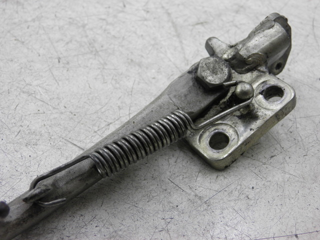 photo de CAVALLETTO LATERALE KAWASAKI ZZR 600 (1995 - 2004)