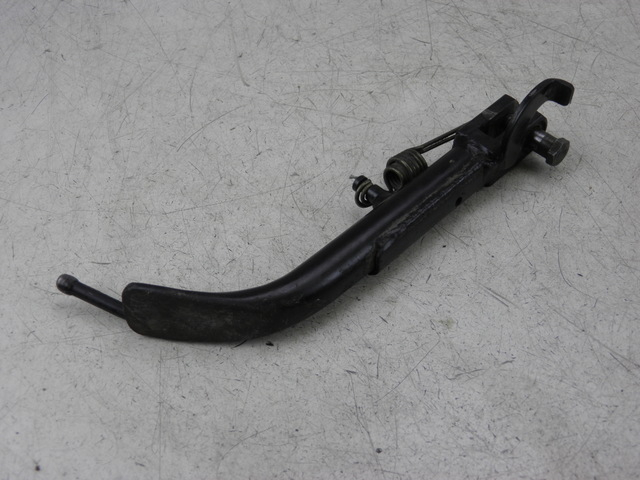 photo de Cavalletto laterale SUZUKI GZ MARAUDER 125 (1998 - 2004)