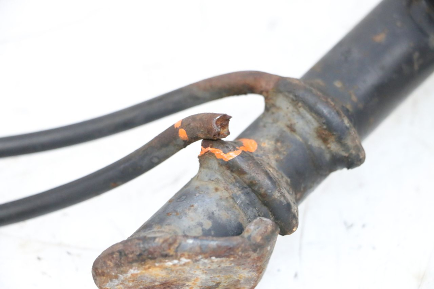 photo de CAVALLETTO LATERALE PIAGGIO VESPA GTS SUPER IE 125 (2009 - 2016) - Primo piano tecnico