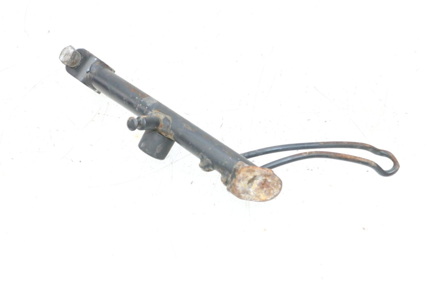 photo de CAVALLETTO LATERALE PIAGGIO VESPA GTS SUPER IE 125 (2009 - 2016) - Dettagli dei punti di fissaggio