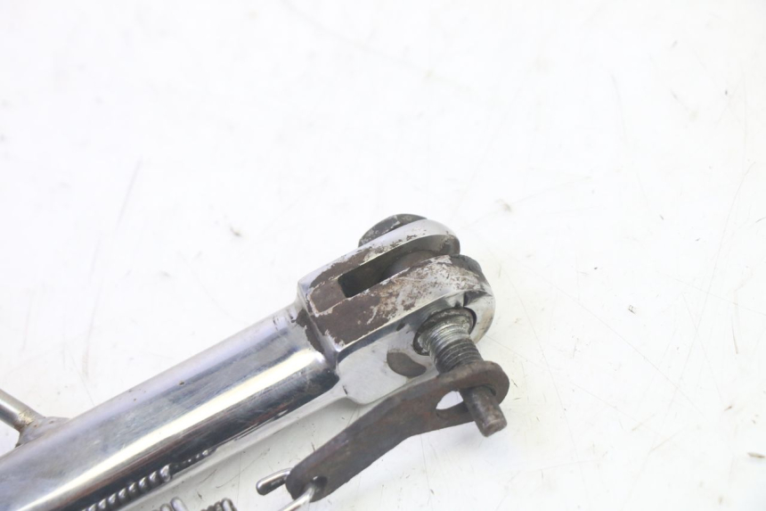 photo de CAVALLETTO LATERALE KYMCO ZING 125 (1997 - 2003) - Altra angolazione