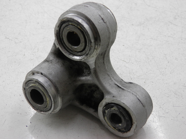 photo de Biella ammortizzatore HYOSUNG COMET GT 125 (2002 - 2007) - Caratteristiche distintive