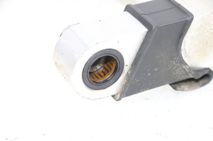 photo de LEVERAGGIO YAMAHA MT-07 MT07 ABS 700 (2018 - 2020) - Dettagli dei punti di fissaggio