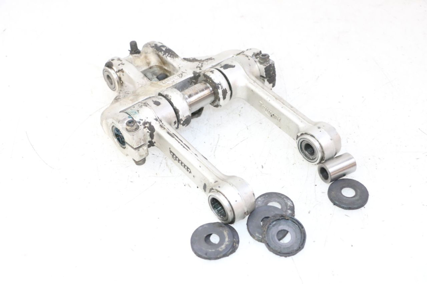 photo de LEVERAGGIO TRIUMPH SPRINT 900 (1995 - 1998)