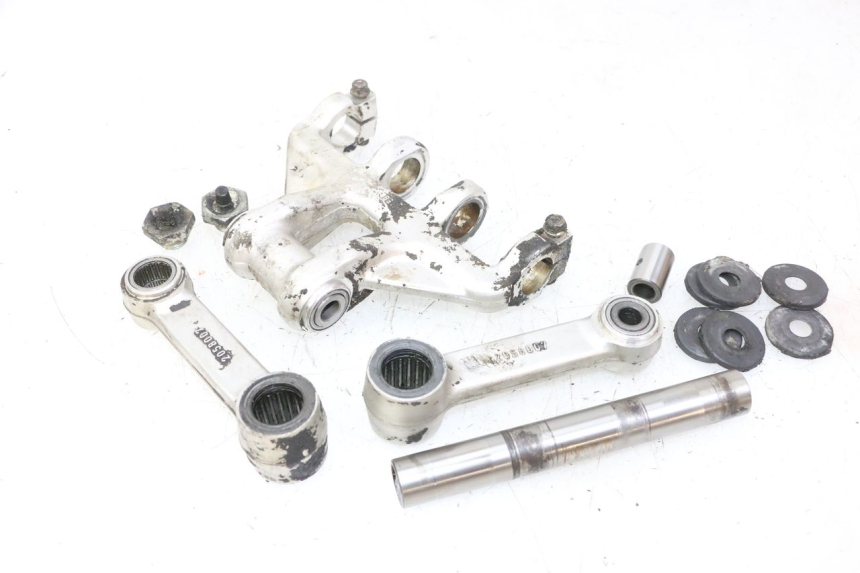 photo de LEVERAGGIO TRIUMPH SPRINT 900 (1995 - 1998)