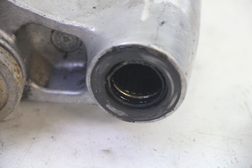 photo de LEVERAGGIO KAWASAKI ZR 7 750 (1999 - 2001) - Caratteristiche distintive