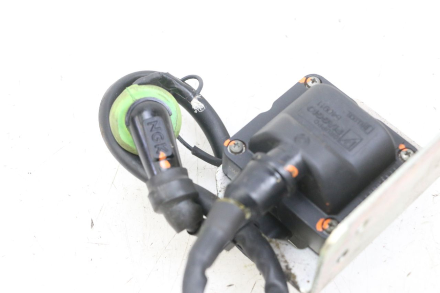 photo de BOBINA PIAGGIO MP3 RL 250 (2007 - 2010) - Ricambio usato controllato