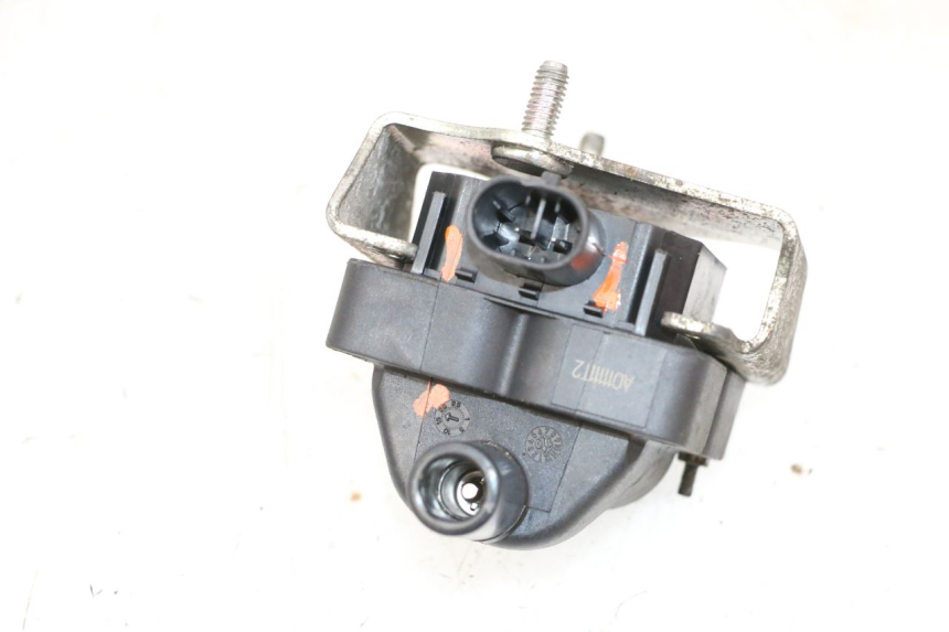 photo de BOBINA PIAGGIO VESPA GTS SUPER IE 125 (2009 - 2016) - Primo piano tecnico