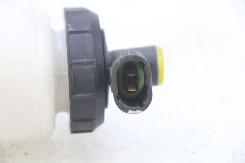 photo de Serbatoio liquido freni RENAULT TWIZY 45 (2012 - 2019)