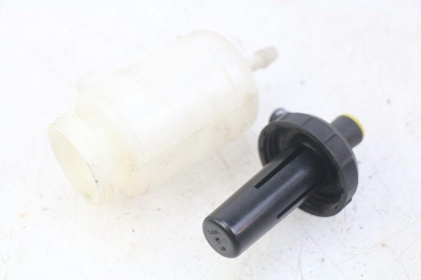photo de Serbatoio liquido freni RENAULT TWIZY 45 (2012 - 2019)