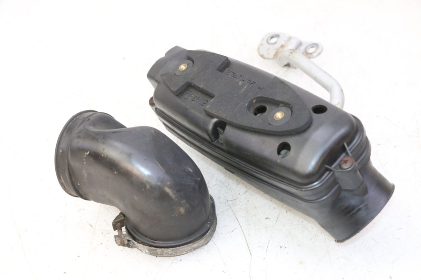 photo de ARIA SCATOLA HYOSUNG GV AQUILA 125 (2000 - 2004) - Primo piano tecnico