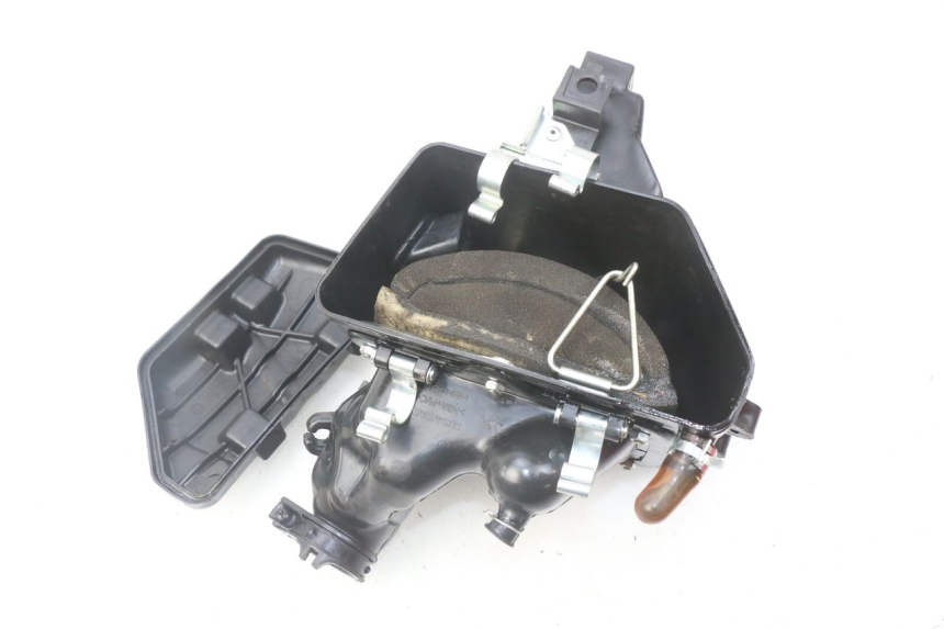 photo de ARIA SCATOLA HONDA CRF CR-F 125 (2020 - 2021) - Zoom sullo stato d'uso