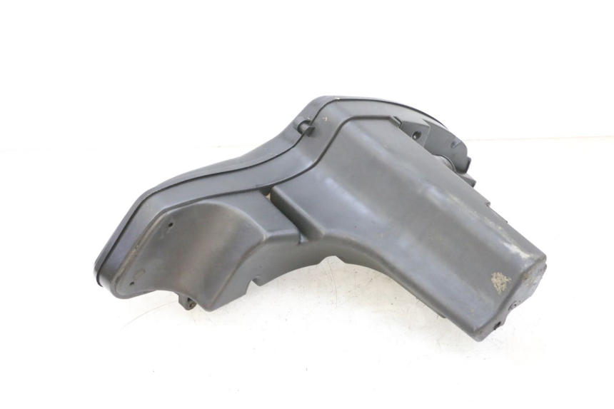 photo de SCATOLA DELL'ARIA PEUGEOT ELYSEO 125 (1999 - 2004) - Primo piano tecnico