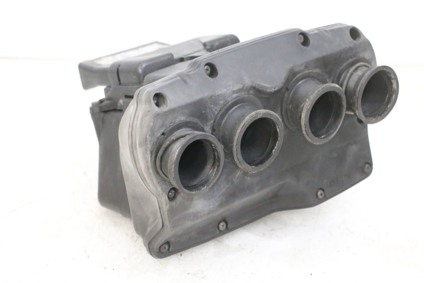 photo de ARIA SCATOLA KAWASAKI GPX R WARBIRD 600 (1988 - 1993) - Primo piano tecnico