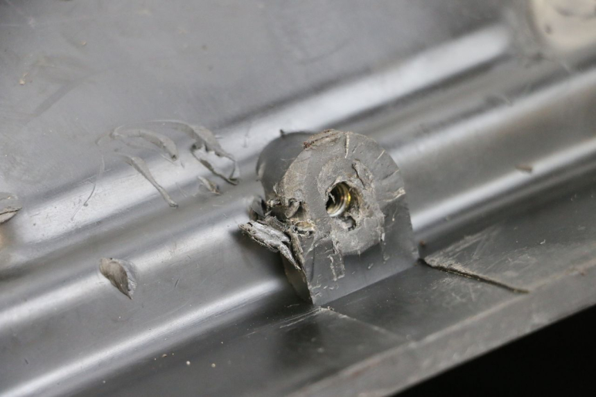 photo de ARIA SCATOLA KAWASAKI GPZ RX 1000 (1986 - 1988) - Marcature e riferimenti originali