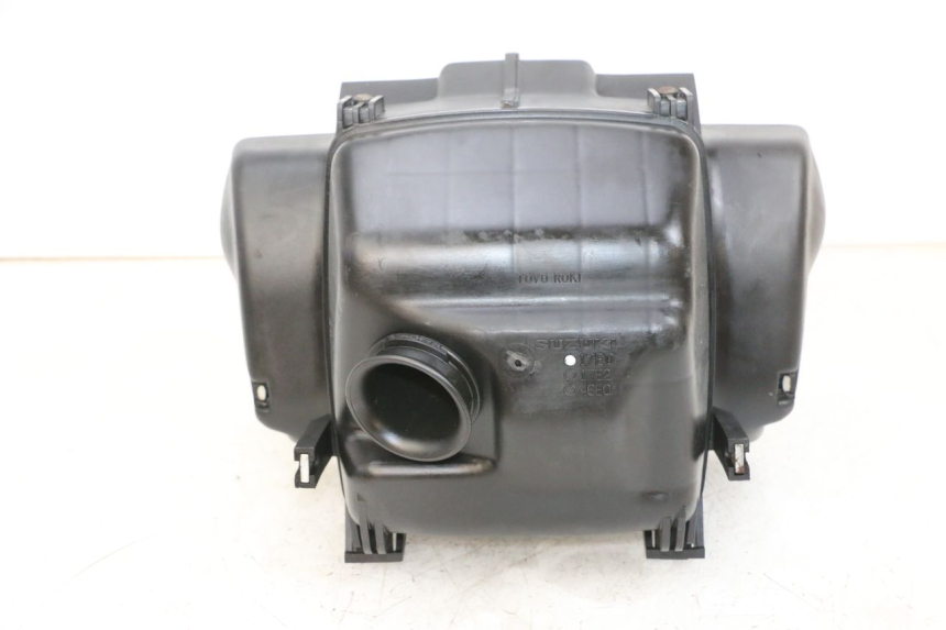 photo de Scatola dell'aria SUZUKI GSF N BANDIT 600 (1996 - 1999) - Primo piano tecnico