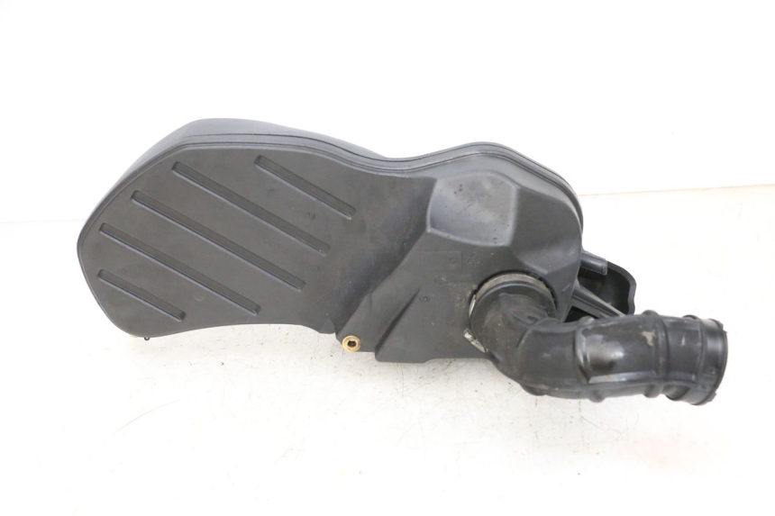 photo de ARIA SCATOLA PIAGGIO MP3 HPE 300 (2019 - 2026) - Altra angolazione