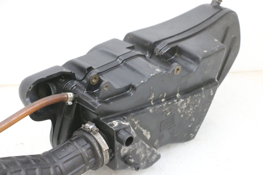 photo de SCATOLA DELL'ARIA PIAGGIO MP3 LT 400 (2007 - 2012) - Zoom sullo stato d'uso