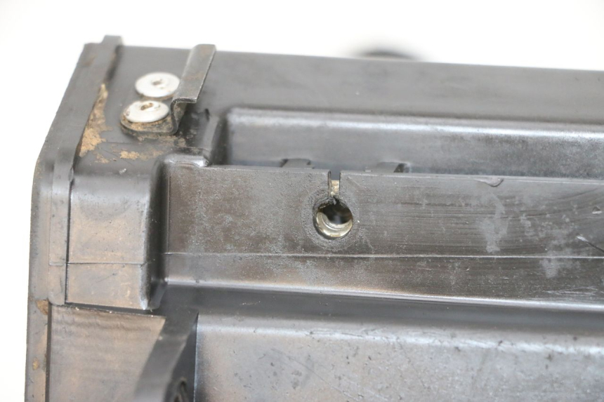 photo de SCATOLA DELL'ARIA YAMAHA TTR 125 (2000 - 2020) - Primo piano tecnico