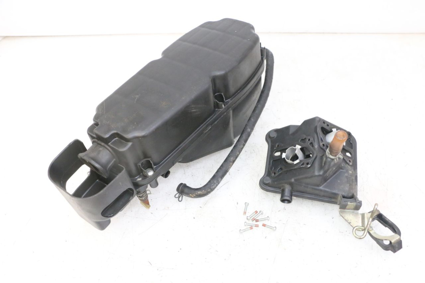 photo de Scatola dell'aria HONDA XLV VARADERO 125 (2000 - 2006)