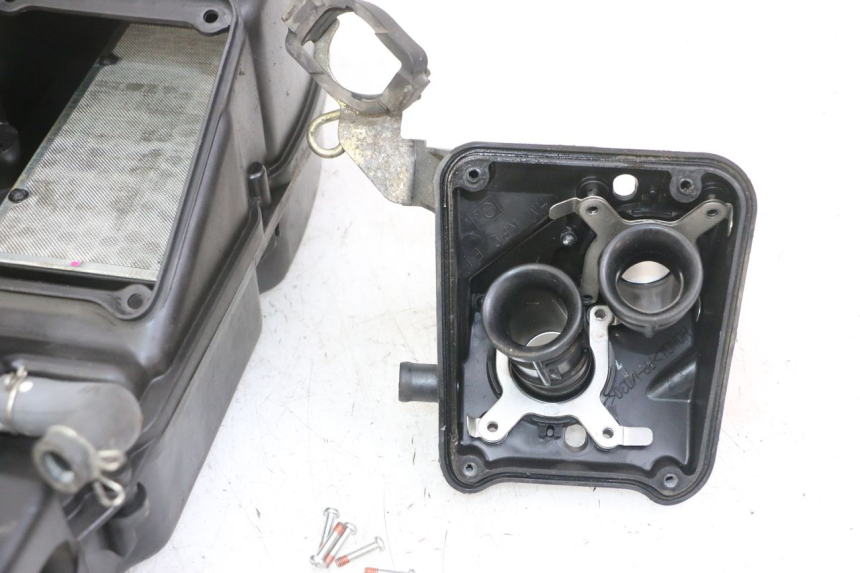 photo de Scatola dell'aria HONDA XLV VARADERO 125 (2000 - 2006)