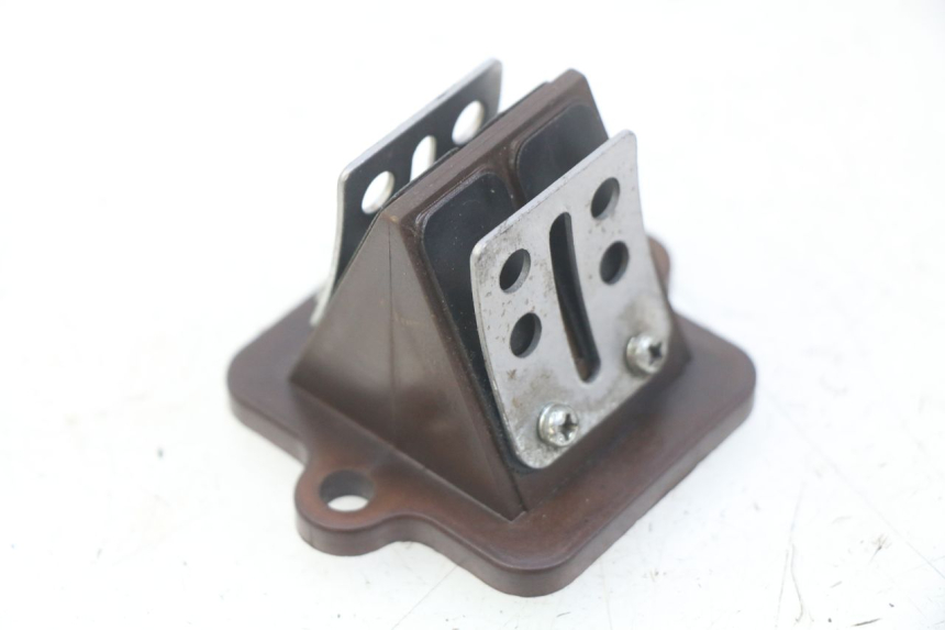 photo de VALVOLA A FARFALLA PEUGEOT KISBEE 2T 50 (2010 - 2017)