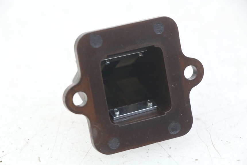 photo de VALVOLA A FARFALLA PEUGEOT KISBEE 2T 50 (2010 - 2017)