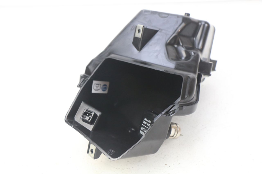 photo de scatola dei guanti HONDA PCX (JF57/JF64) 125 (2014 - 2018)