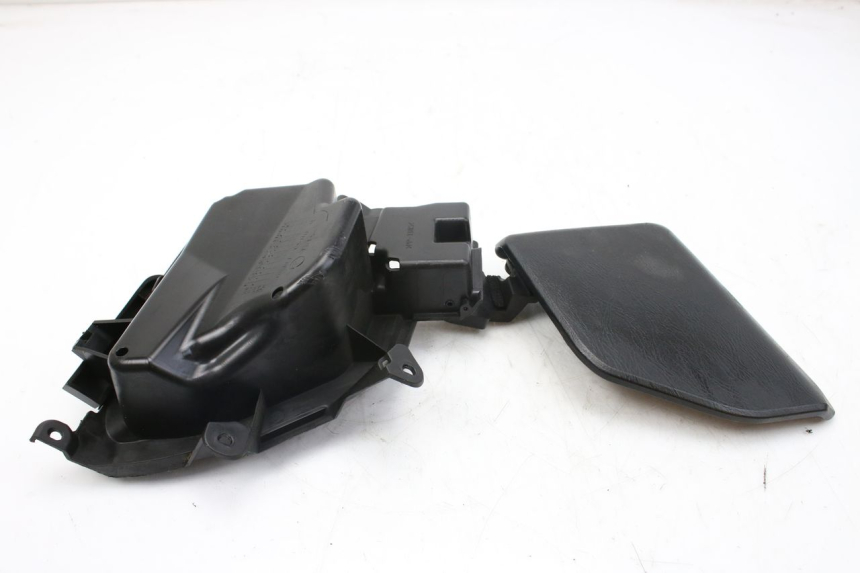 photo de SCATOLA PORTAOGGETTI SUZUKI AN BURGMAN 400 (2006 - 2010)