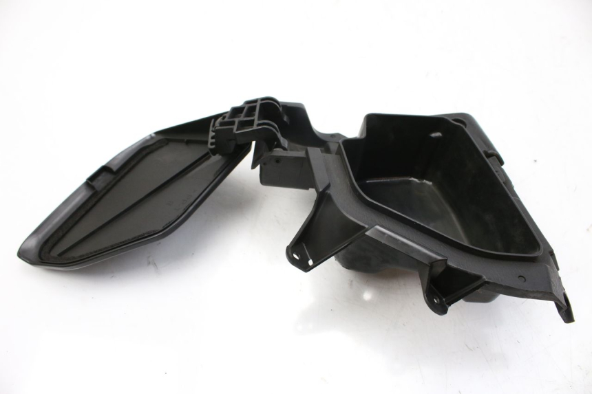 photo de SCATOLA PORTAOGGETTI SUZUKI AN BURGMAN 400 (2006 - 2010)