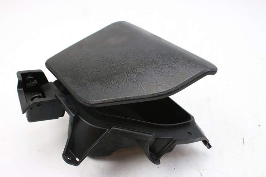 photo de SCATOLA PORTAOGGETTI SUZUKI AN BURGMAN 400 (2006 - 2010)