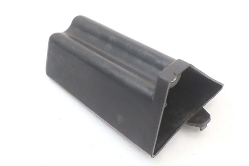 photo de Scatola dei guanti SUZUKI GN 125 (1997 - 2000)