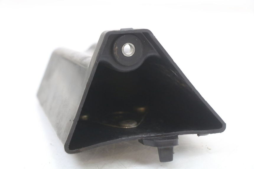 photo de Scatola dei guanti SUZUKI GN 125 (1997 - 2000)
