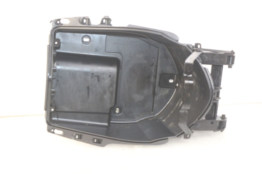 photo de SCATOLA PORTAOGGETTI PEUGEOT VIVACITY NEW 2T 50 (2008 - 2017)