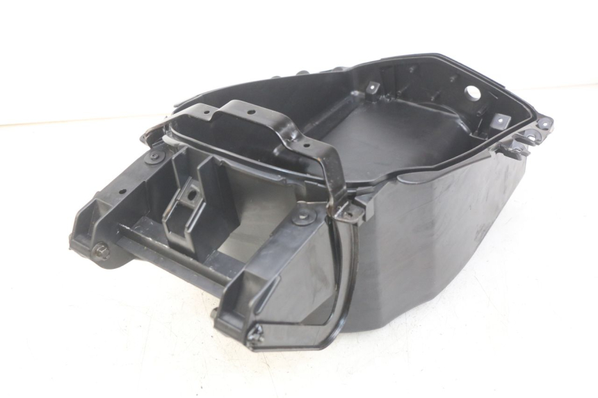 photo de SCATOLA PORTAOGGETTI PEUGEOT VIVACITY NEW 2T 50 (2008 - 2017)