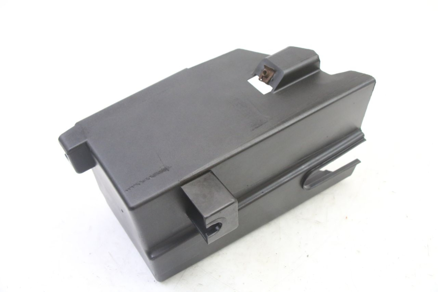 photo de scatola dei guanti YAMAHA XMAX X-MAX 125 (2006 - 2009)