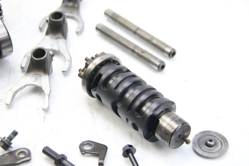 photo de CAMBIO YAMAHA FZS FAZER 600 (2001 - 2003)