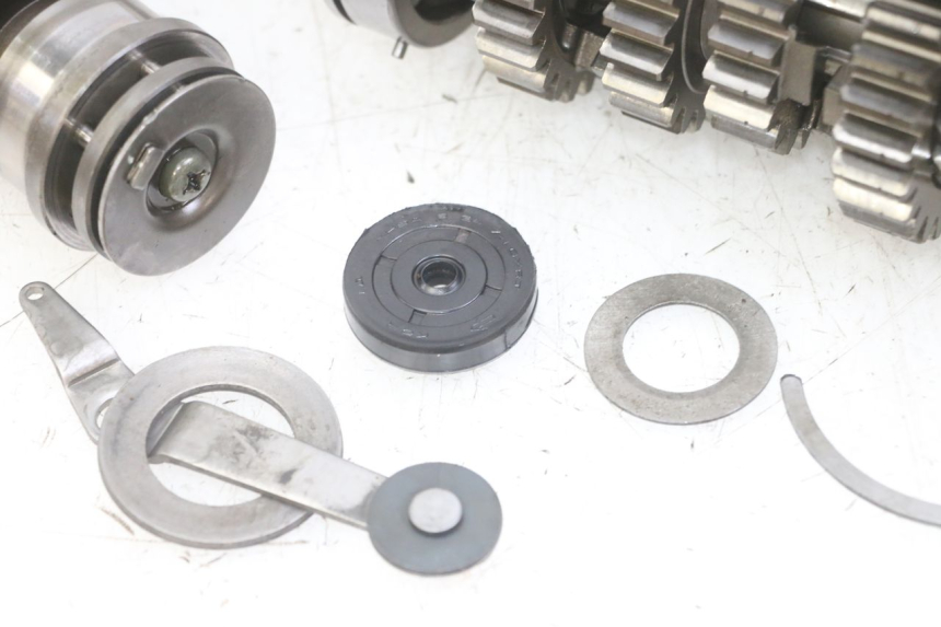 photo de CASSA DEL CAMBIO SUZUKI GS GSE 500 (2001 - 2003)
