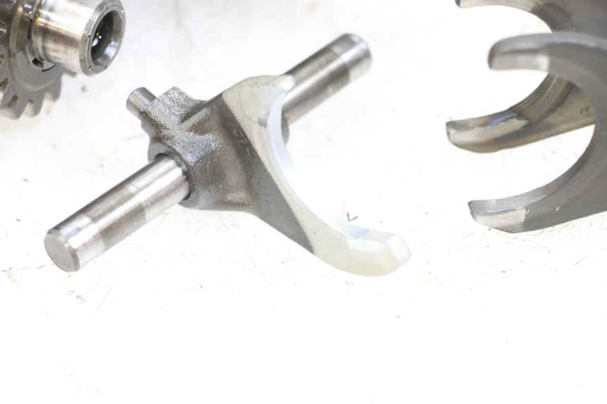 photo de CAMBIO SUZUKI VL INTRUDER 125 (2004 - 2007)