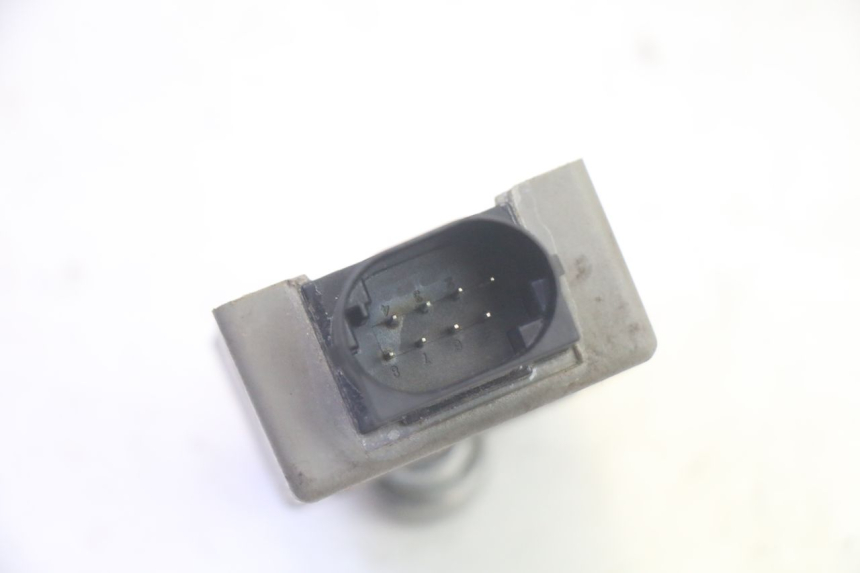 photo de CENTRALINA CDI PEUGEOT LUDIX 50 (2008 - 2017) - Primo piano tecnico