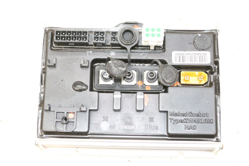 photo de CENTRALINA CDI SEGWAY NINEBOT ZT3 PRO 1