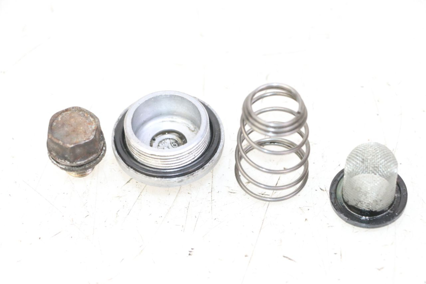 photo de TAPPO OLIO MOTORE KYMCO AGILITY 4T 50 (2005 - 2018)