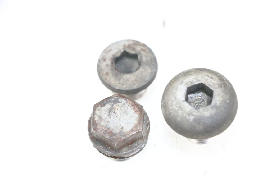 photo de TAPPO OLIO MOTORE SUZUKI BURGMAN 650 (2013 - 2020)