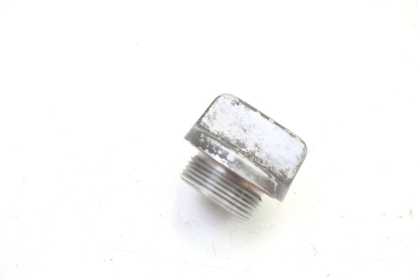 photo de TAPPO OLIO MOTORE YAMAHA FJ 36Y 1100 (1984 - 1985)