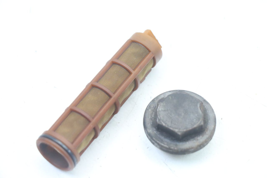 photo de TAPPO OLIO MOTORE GILERA NEXUS 300 (2008 - 2013)